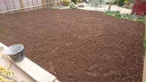Customer own laying - levelling topsoil